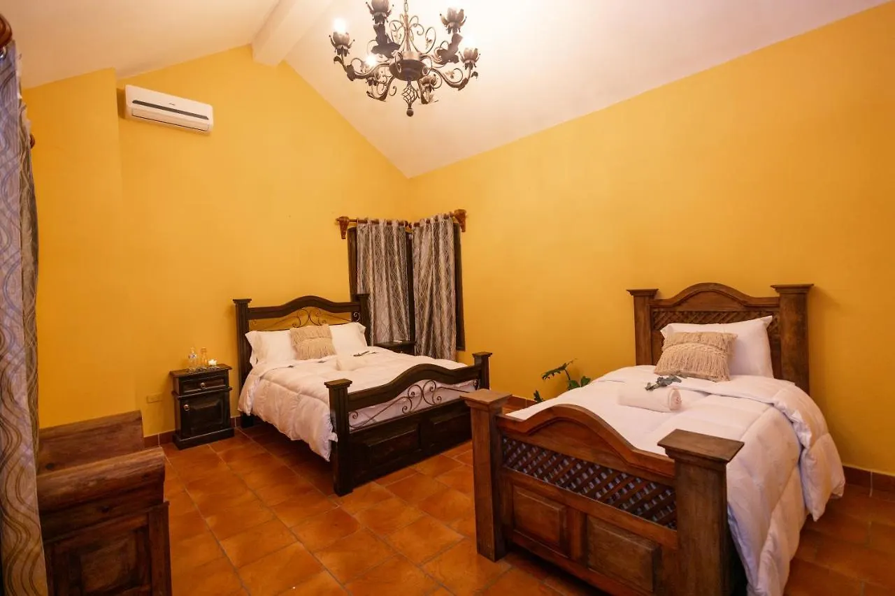 Sabor&Arte Bed & Breakfast Antigua 0*,